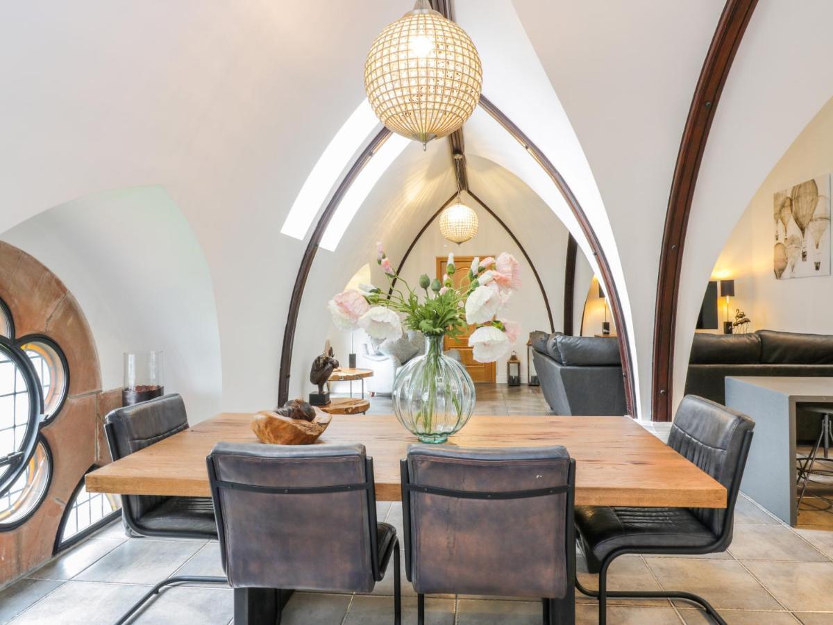 Penthouse St Mary'S Church موفات المظهر الخارجي الصورة